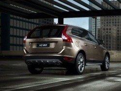 На Volvo XC60 стали известны российские цены