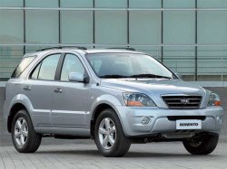 Kia Sorento стали полностью собирать в России и расширили комплектацию