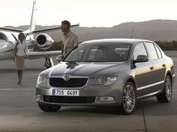 Skoda объявила российские цены на Superb нового поколения