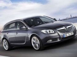 Универсал Opel Insignia - первая информация