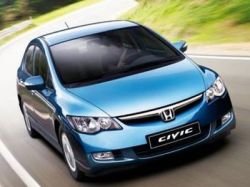 Гибридный седан Honda Civic Hybrid будет показан в Москве