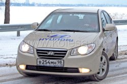 Hyundai Elantra: Полный next!