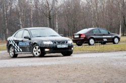 Сравниваем: Volvo S40, Saab 9-3 - Це скандинавы…