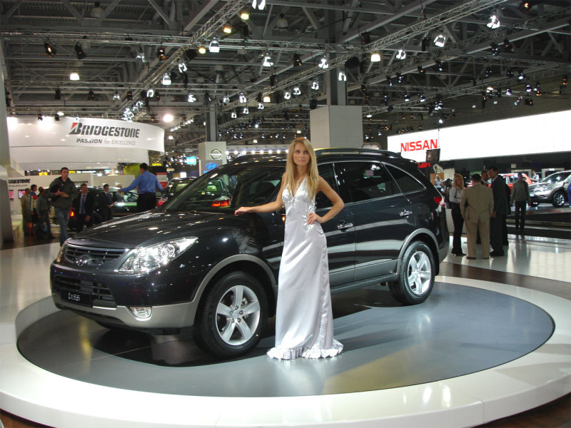 Hyundai на ММАС-2008: роскошный Genesis и универсальный ix55