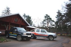 Сравниваем: Ford Ranger, Mazda B2500 - Близнецы на солярке