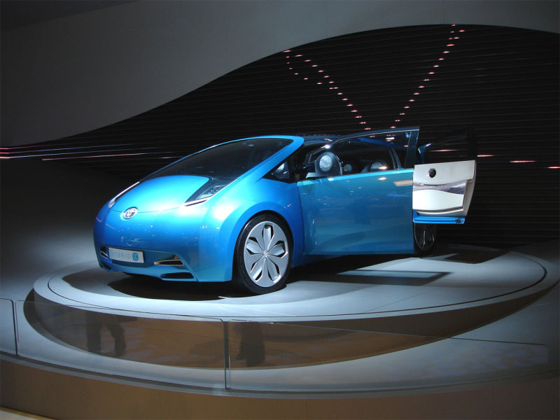 Toyota на ММАС-2008: экологичный концепт Hybrid X