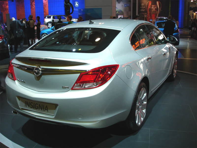 Opel Insignia-хэтчбек