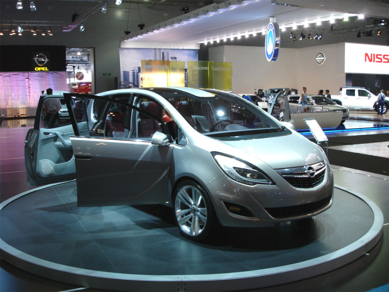 Концепт миниэна Opel