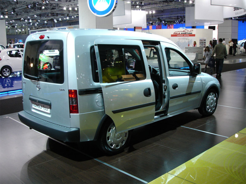 Opel Combo Tour