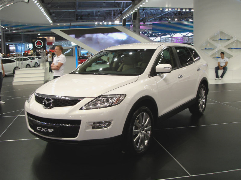 Mazda на ММАС-2008: роскошный кроссовер CX-9, спортивная модель CX-7 KM и футуристичный концепт Kazamai