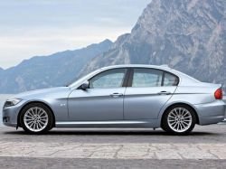 На обновлённые BMW 3 Series объявлены российские цены