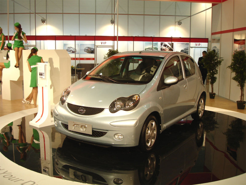 BYD на ММАС-2008: компактный хэтчбек F0