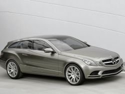 Уникальный универсал Mercedes-Benz ConceptFASCINATION будет представлен в Париже