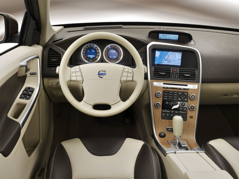 Volvo ХС60