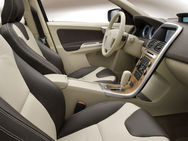 Volvo ХС60