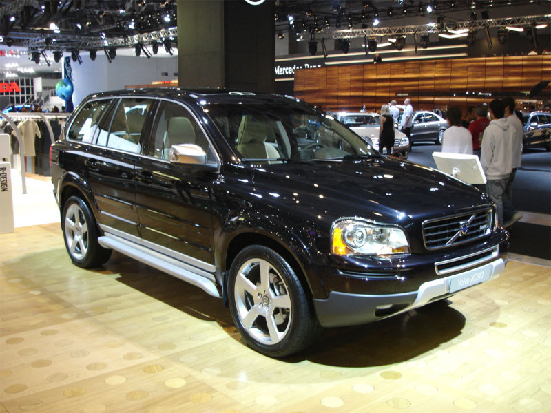 Volvo XC90 R-design