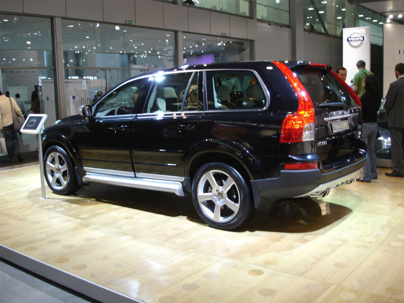 Volvo XC90 R-design