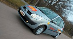 Renault Scenic II 1.6 16V: Резиновое настроение