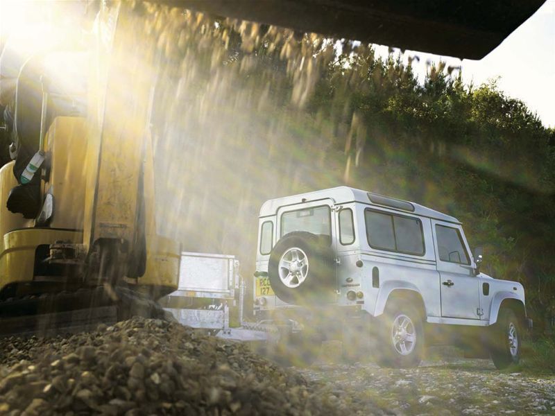 Land Rover Defender
