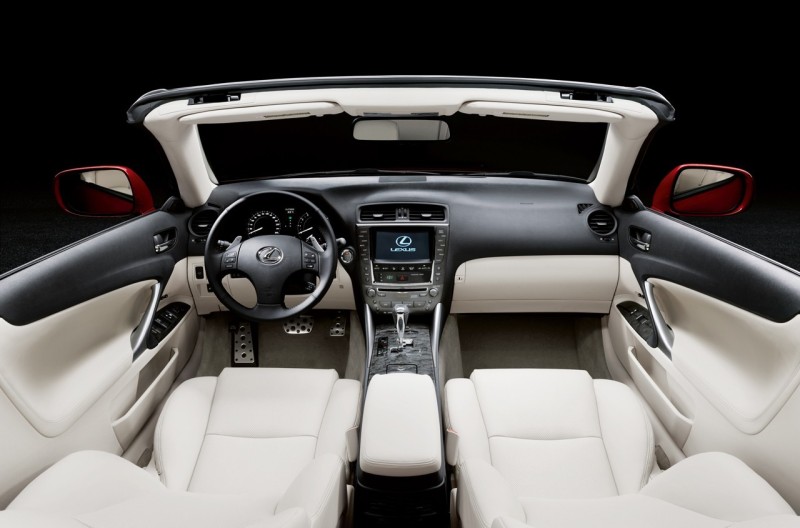Lexus IS 250C