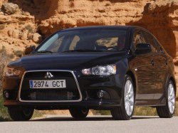 Хэтчбеки Mitsubishi Lancer Sportback и Sportback Ralliart на Парижском автосалоне 2008