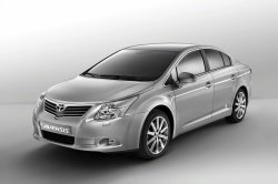 Новое поколение Toyota Avensis на Парижском автосалоне 2008