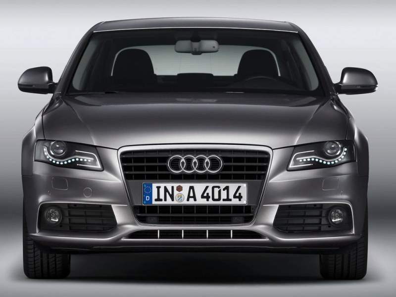 Audi A4 TDI concept e на Парижском автосалоне 2008