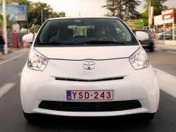 Toyota iQ поступает в продажу
