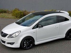 Opel Corsa Black&White будет продаваться в РФ