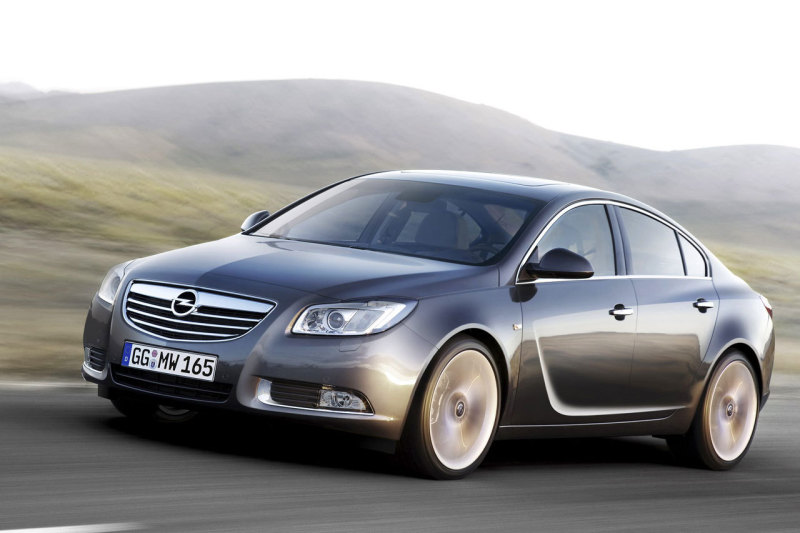 Седан Opel Insignia