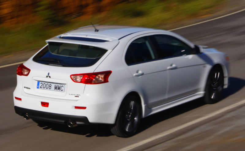 Mitsubishi Lancer Sportback Raillart
