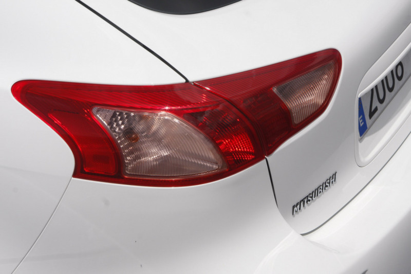 Mitsubishi Lancer Sportback Raillart