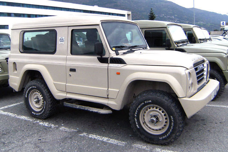 Iveco Massif (трехдверный)