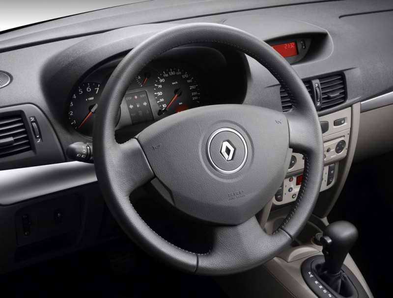 Renault Symbol 2009 New