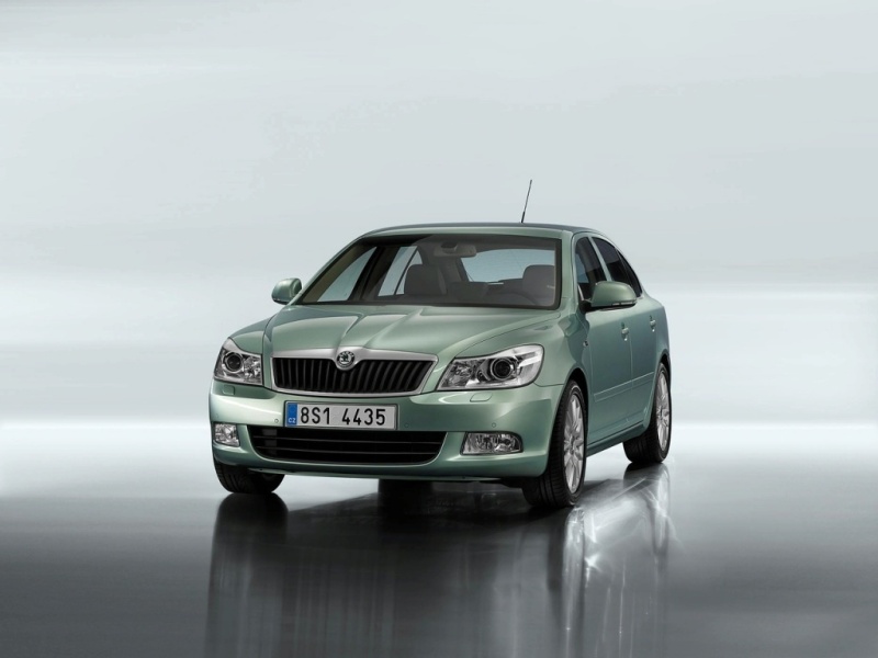 Обновленная Skoda Octavia в ближайшее время поступит в продажу