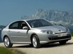 Renault прекратит расширять дилерскую сеть в РФ