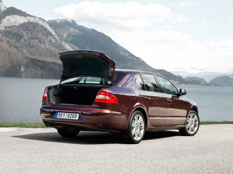 Skoda Superb 2009
