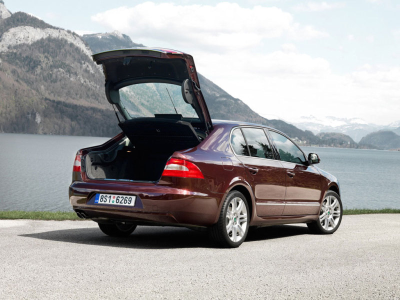 Skoda Superb 2009