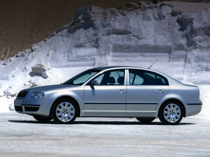 Skoda Superb предыдущего поколения