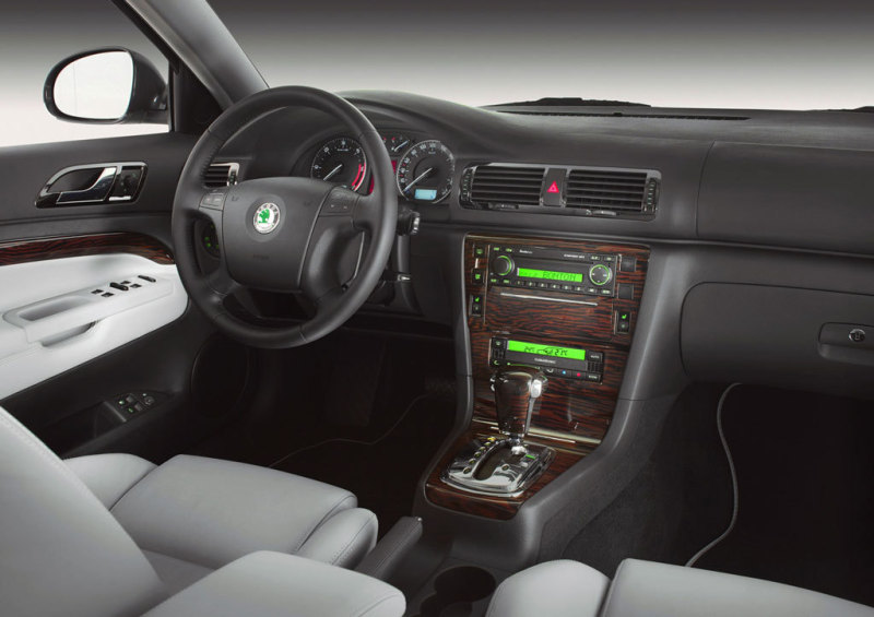 Skoda Superb предыдущего поколения