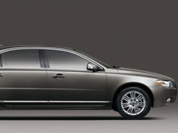 Volvo S80L - специальная версия шведского седана
