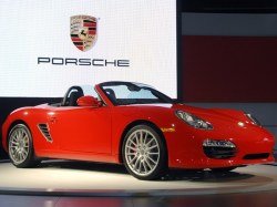 Представлены обновлённые суперкары Porsche Boxster и Cayman 