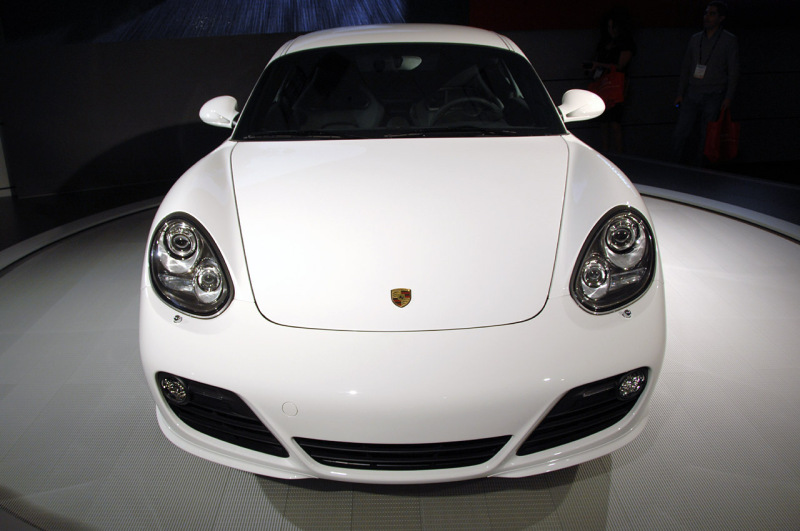 Porsche Cayman 
