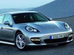 Седан Porsche Panamera - первые официальные фотографии