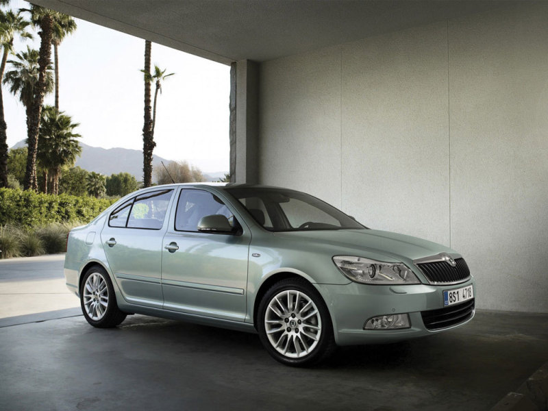 Хэтчбек Skoda Octavia 2009