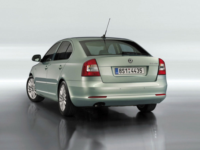Хэтчбек Skoda Octavia 2009