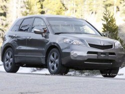 Обновлённый кроссовер Acura RDX проходит испытания