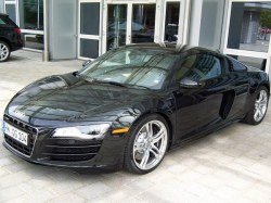 Audi R8 - новые модификации готовы к премьере