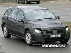 Mercedes-Benz R-Class в очередной раз обновится