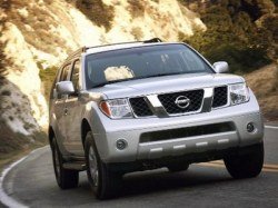 Nissan объявляет о специальных предложениях на автомобили в России